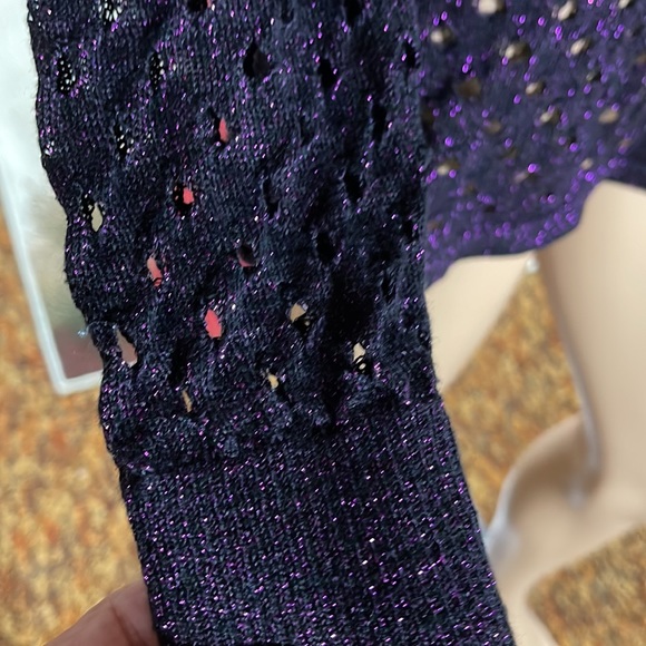 ROCK & REPUBLIC PURPLE GLITTER PULLOVER SWEATER - Picture 3 of 6